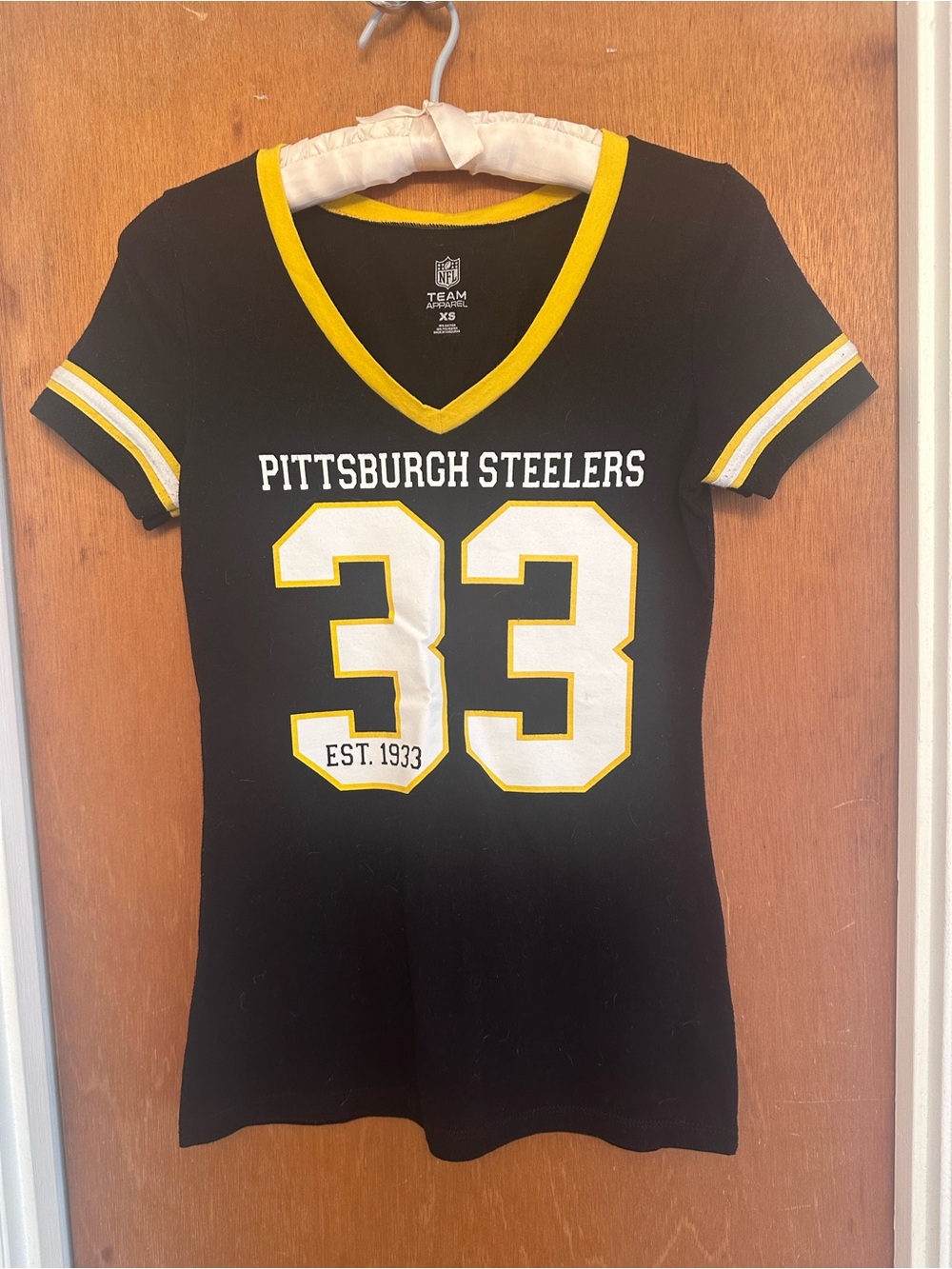 Pittsburgh Steelers V-Neck Tee